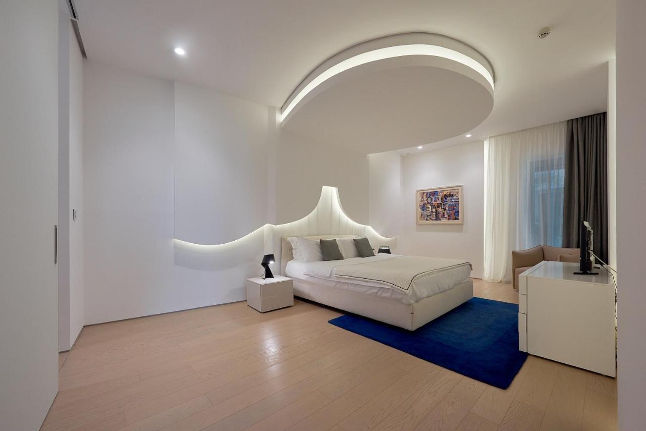 2 Bedroom Sea View At Dukley Gardens Apartment