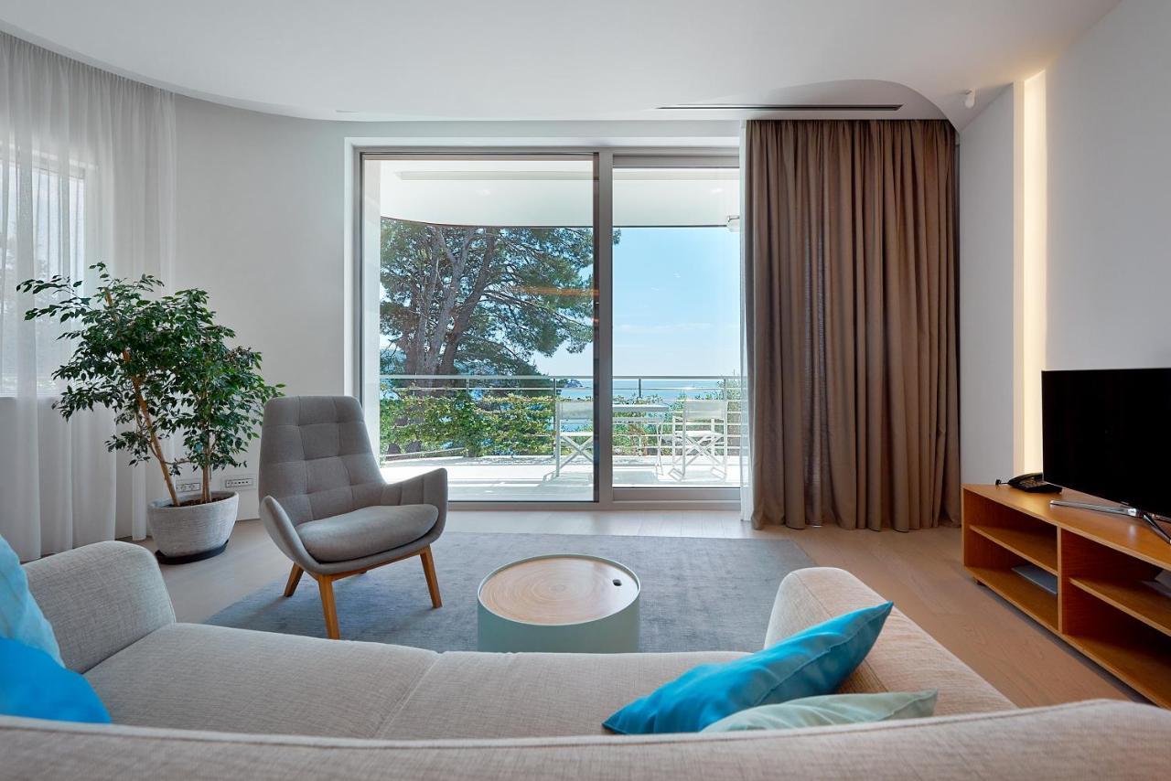 2 Bedroom Sea View At Dukley Gardens * Budva