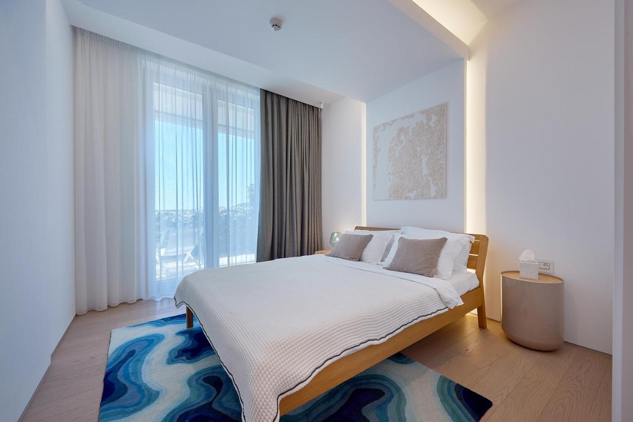 2 Bedroom Sea View At Dukley Gardens * Budva